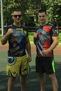 开云体育官网下载-英超球队赛季中期体能负荷动态调整策略，英超球员身体素质